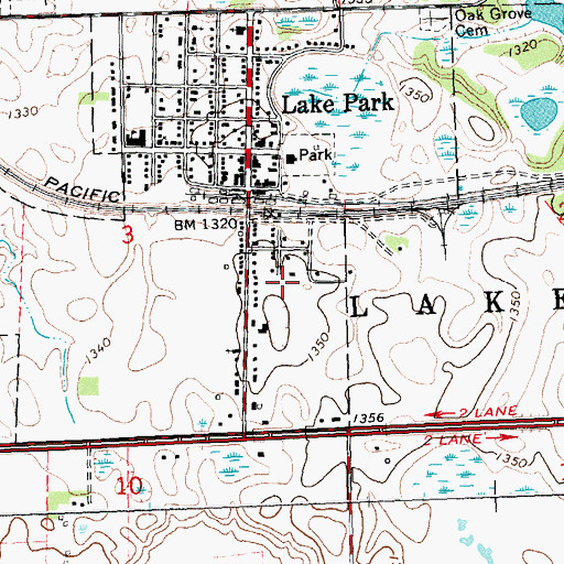 Topographic Map of Town and Country Estates Mobile Home Park, MN