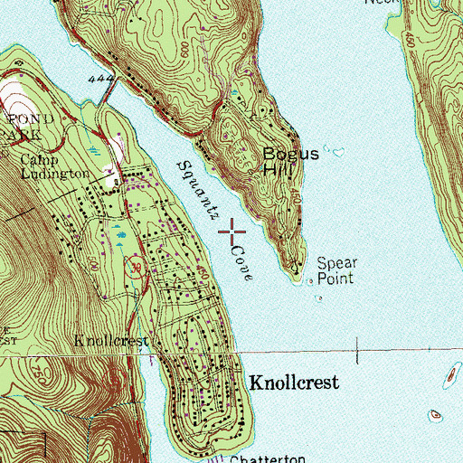 Topographic Map of Squantz Cove, CT