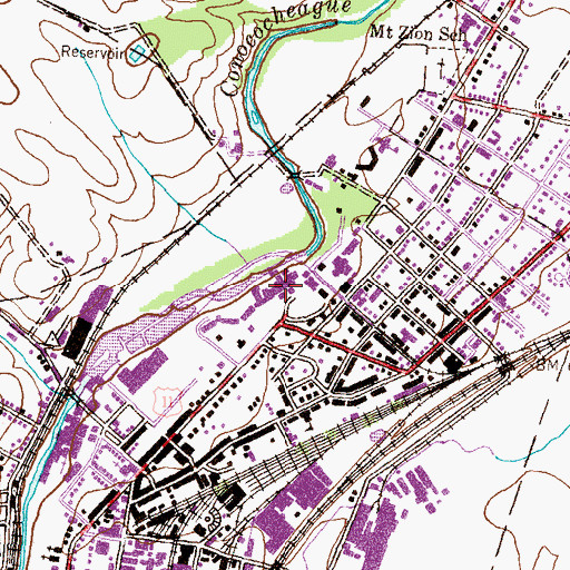 Topographic Map of Mary Belle McElwain Hall, PA