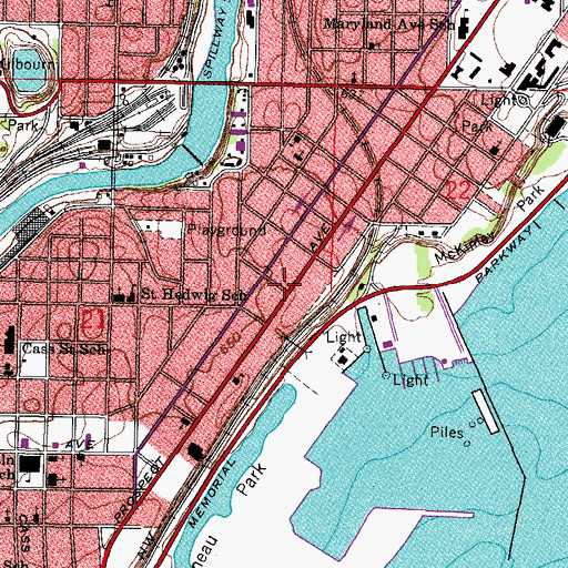Topographic Map of Charles Allis Art Museum, WI