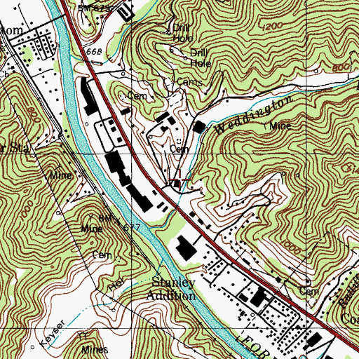 Topographic Map of Crossroads Shopping Center, KY