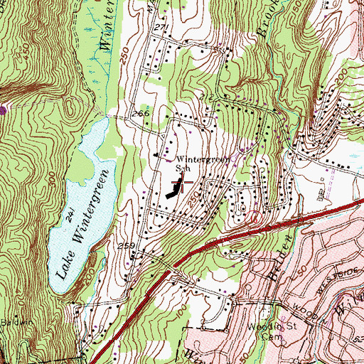 Topographic Map of Wintergreen School, CT