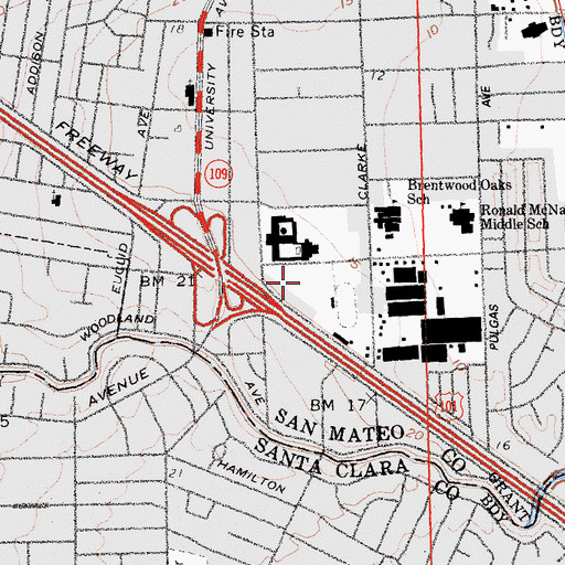 Topographic Map of Ravenswood Shopping Center, CA