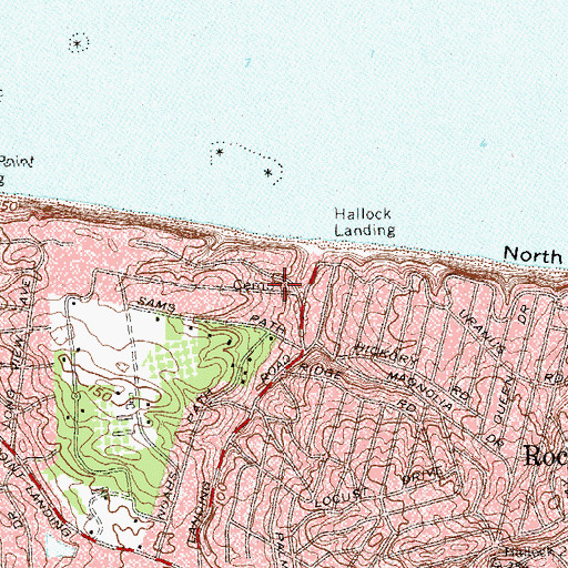 Topographic Map of Noah Hallock Private Graveyard, NY