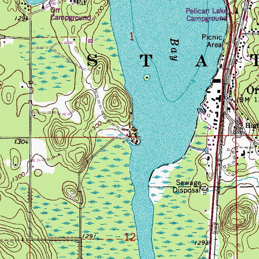 Topographic Map of Pine Acres Resort and Campground, MN
