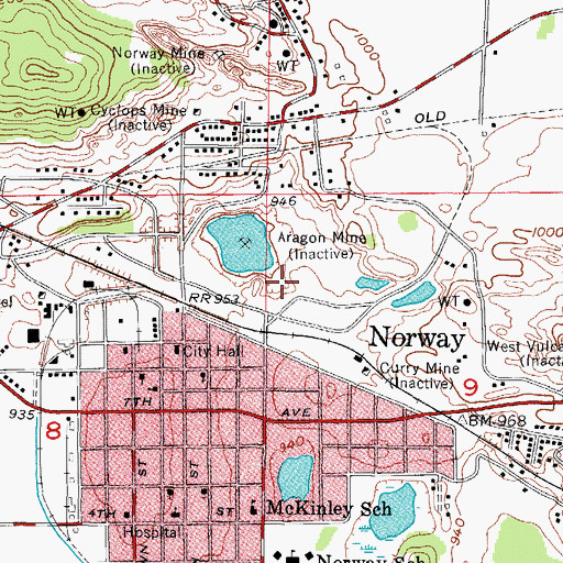 Topographic Map of Strawberry Lake Park, MI