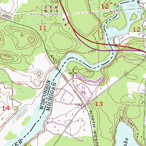 Topographic Map of River Bends Campground, MI