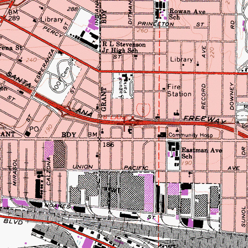 Topographic Map of Exit 131B, CA