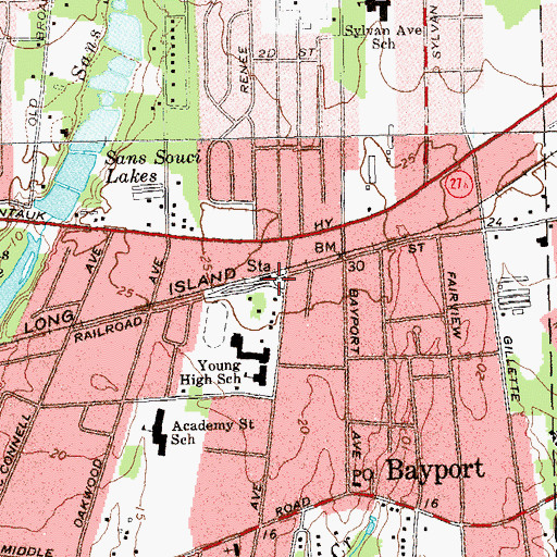 Topographic Map of Bayport Station, NY