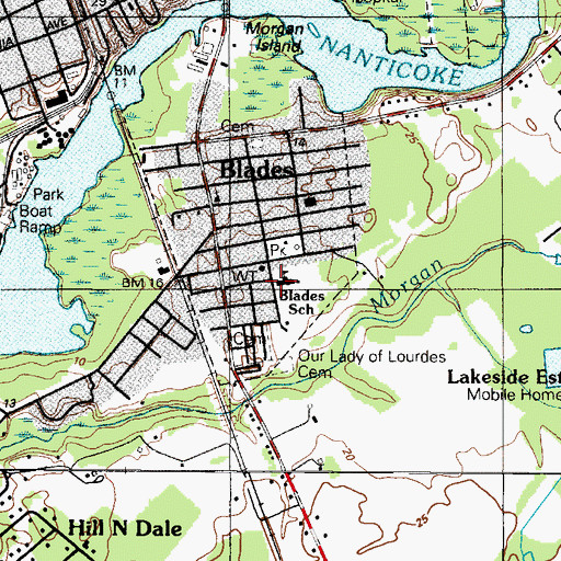 Topographic Map of Blades Public Park, DE