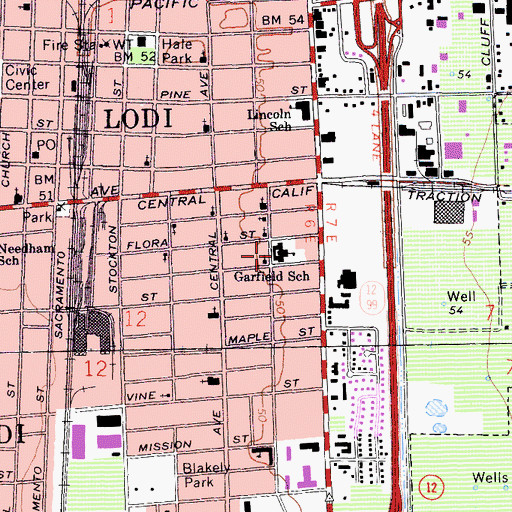 Topographic Map of Heritage Elementary School, CA