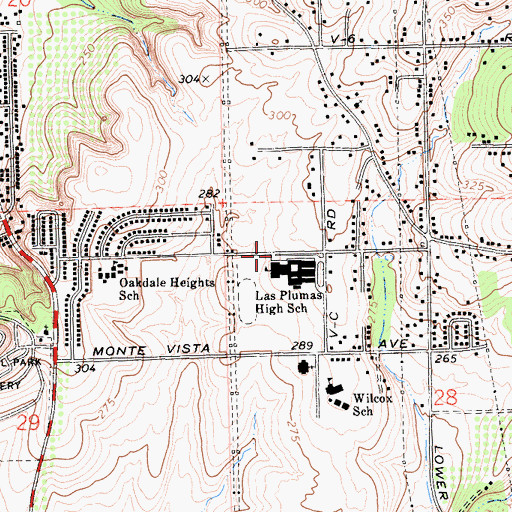 Topographic Map of Las Plumas High School, CA