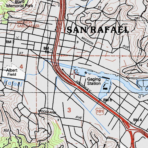 Topographic Map of Municipal Yacht Harbor, CA