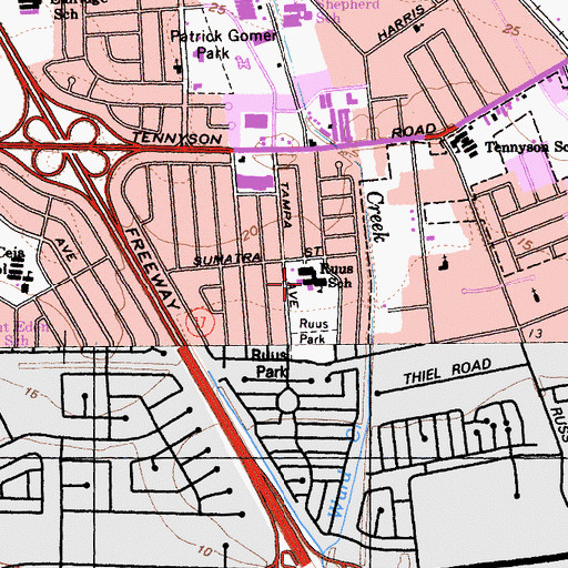 Topographic Map of Ruus Elementary School, CA