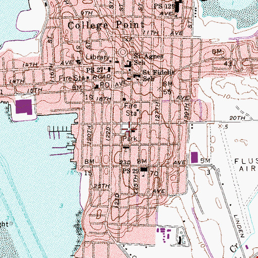 Topographic Map of Poppenhusen Playground, NY