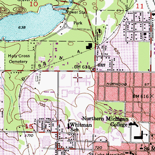 Topographic Map of Hunt Hall, MI