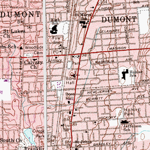 Topographic Map of Dumont Borough Hall, NJ
