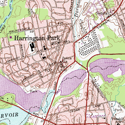 Topographic Map of Harrington Park Boro Hall, NJ