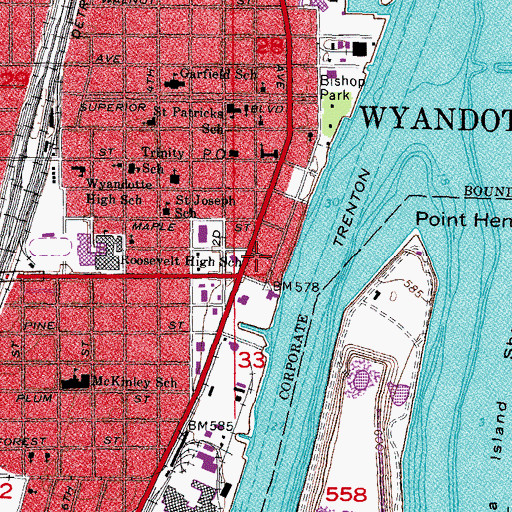 Topographic Map of Wyandotte City Hall, MI