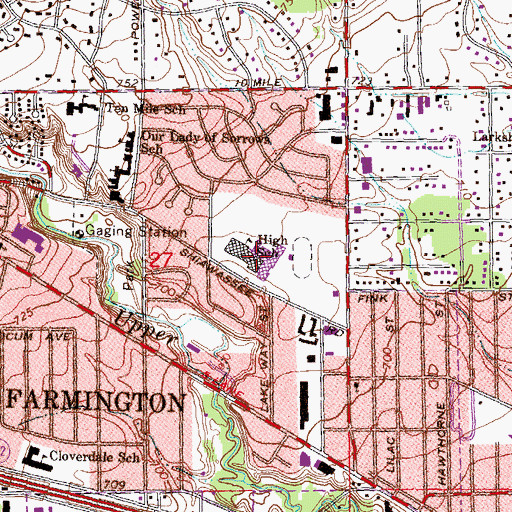 Topographic Map of Farmington Senior High School, MI