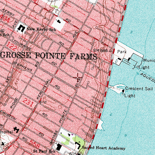 Topographic Map of Grosse Pointe Farms Courthouse, MI