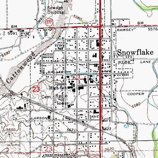 Topographic Map of Snowflake Elementary School, AZ