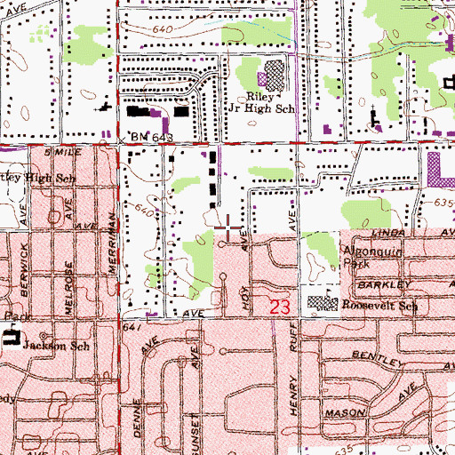 Topographic Map of Livonia Plaza Shopping Center, MI