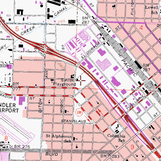 Topographic Map of Smith Playground, CA