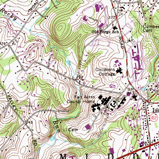 Topographic Map of Rose Run Estates, PA