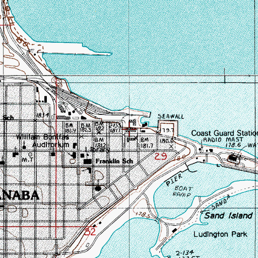 Topographic Map of Escanaba Public Library, MI
