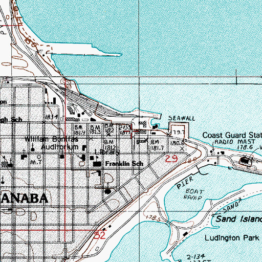 Topographic Map of Escanaba City Hall, MI