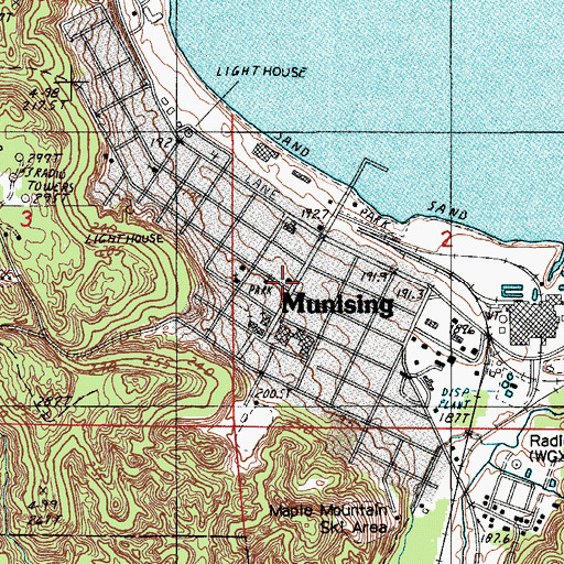 Topographic Map of Munising Post Office, MI