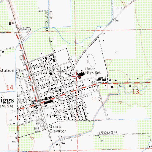 Topographic Map of Biggs Middle School, CA