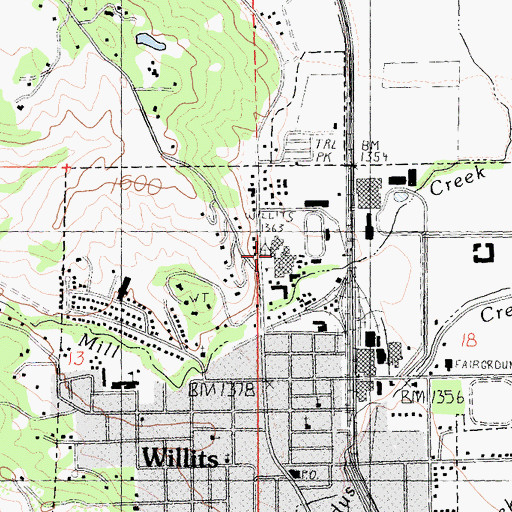 Topographic Map of Willits High School, CA