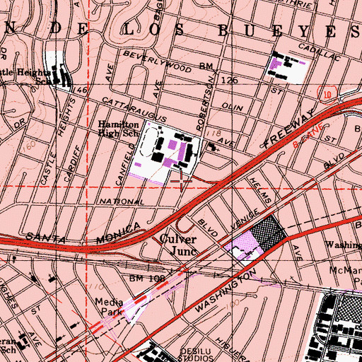 Topographic Map of Everest College, CA