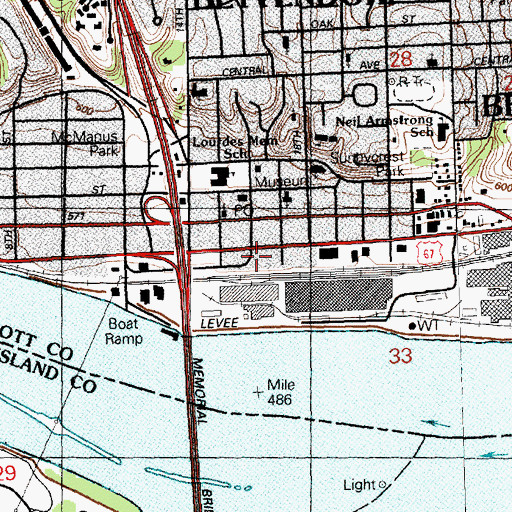 Topographic Map of Bettendorf Fire Rescue and Emergency Services Department Station 1, IA