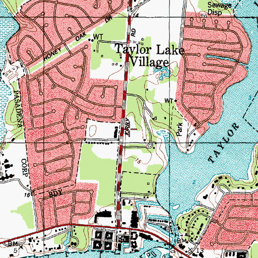 Topographic Map of Taylor Lake Village City Hall, TX