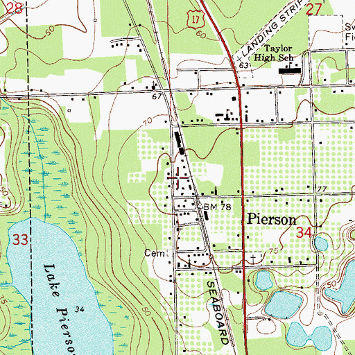 Topographic Map of Pierson Public Library, FL
