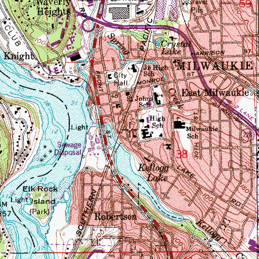 Topographic Map of Milwaukie High School, OR