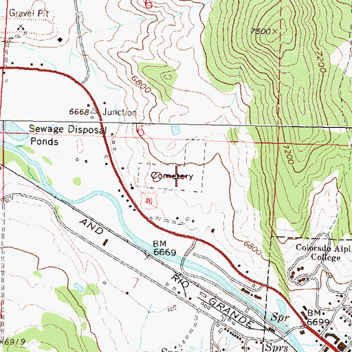 Topographic Map of Steamboat Springs Cemetery, CO