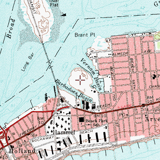 Topographic Map of Terrapeninsula Preserve, NY