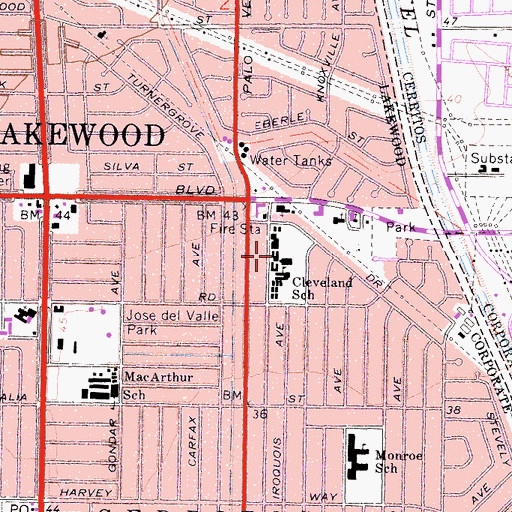 Topographic Map of Cleveland Elementary School, CA