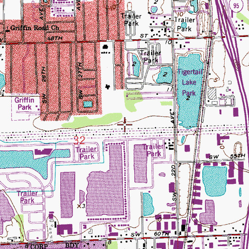 Topographic Map of Ravenswood Estates, FL