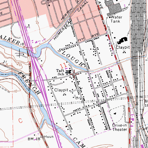 Topographic Map of Taft Mosswood Census Designated Place, CA