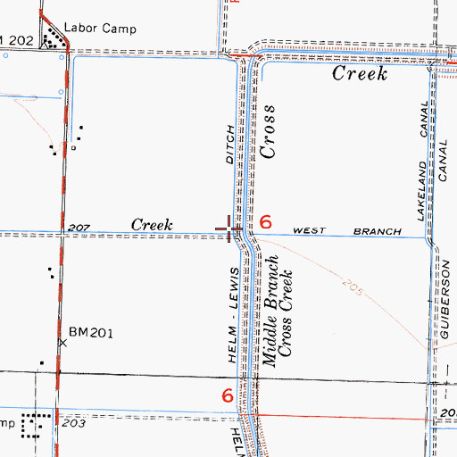 Topographic Map of Cross Creek, CA