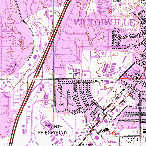 Topographic Map of Del Rey Elementary School, CA