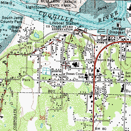 Topographic Map of Harbor Lights Middle School, OR