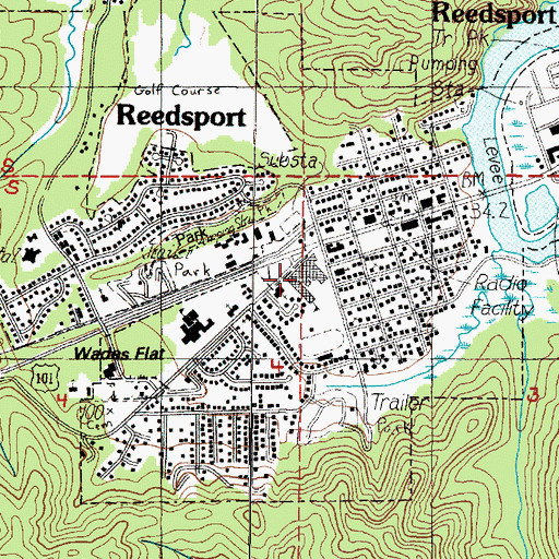 Topographic Map of Reedsport Community Charter School, OR