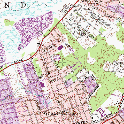 Topographic Map of Kingfisher Park, NY