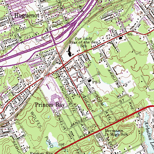 Topographic Map of Huguenot Ponds Park, NY